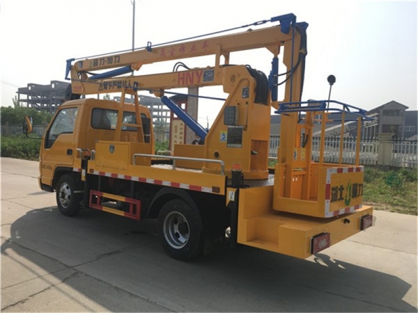 國(guó)六福田13.5米高空作業車