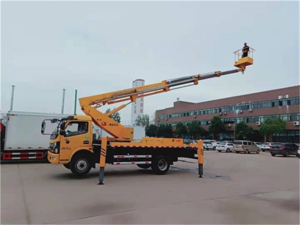 國(guó)六東風22米高空作業車