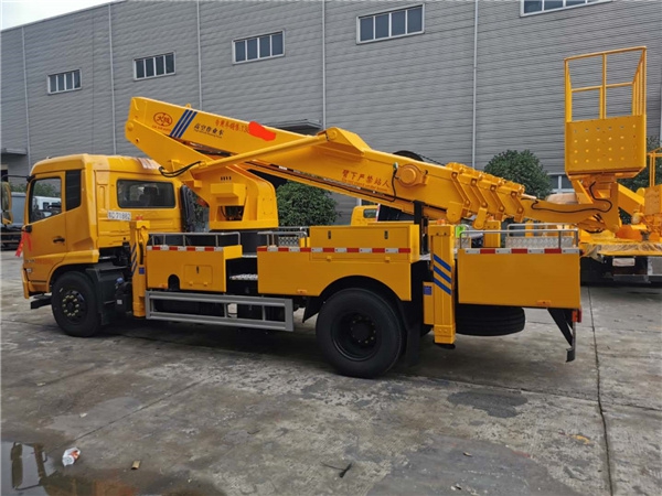 國(guó)六東風天錦38米高空作業車