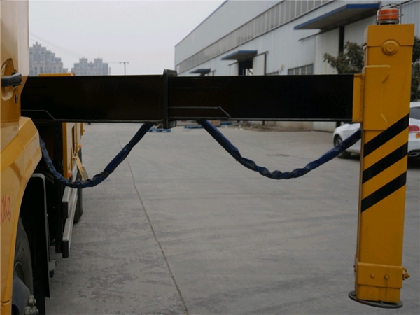 國(guó)六東風天錦36米高空作業車