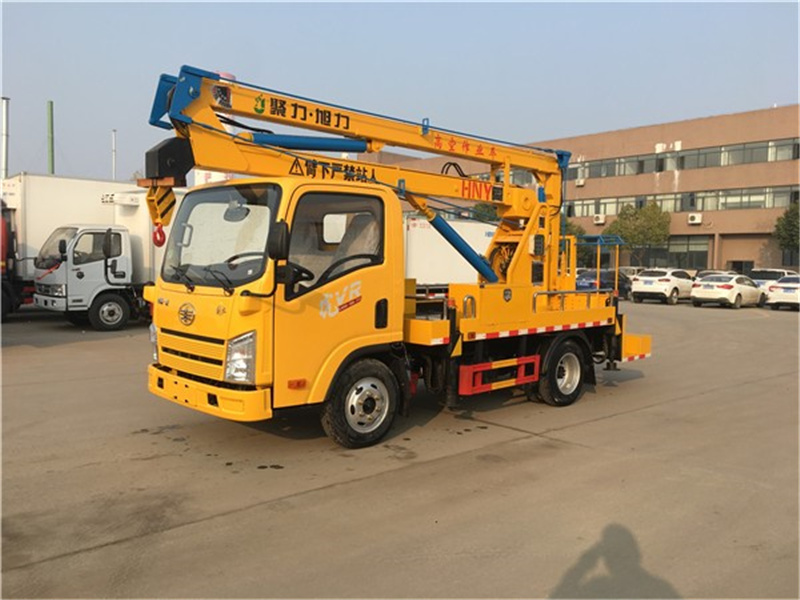 國(guó)六解放13.5米高空作業車