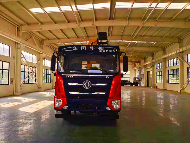 國(guó)六東風華神T5後(hòu)雙橋270馬力徐工10噸